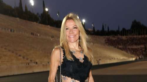 Κομψή και κατάξανθη η Μαριάννα Λάτση στη νέα της εμφάνιση - Η εκδήλωση για τα 20 χρόνια Λάτσειο Κέντρο Εγκαυμάτων