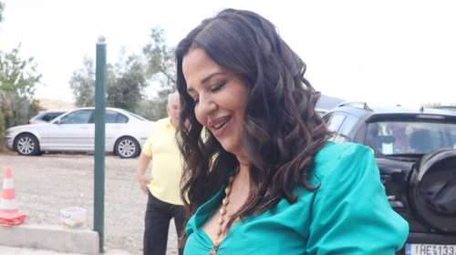 Σπάνια φωτό: Η Μαρία Τζομπανάκη νύφη στον γάμο της με τον Ντίνο Αυγουστίδη, το 1985