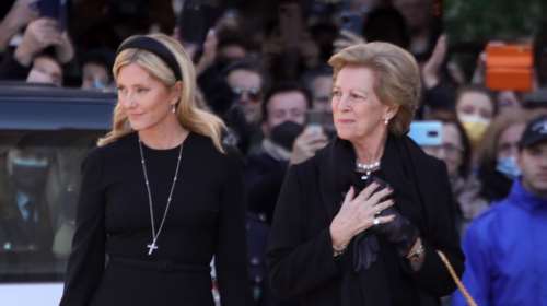 Μνημόσυνο τέως βασιλιά Κωνσταντίνου: Ποιοι θα δώσουν το παρών - Το γεύμα μετά τη λιτή τελετή στο Τατόι