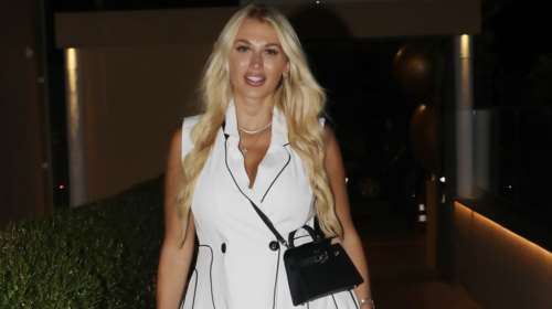 Κωνσταντίνα Σπυροπούλου: Δείχνει πώς έχει γίνει το σαλόνι της με δύο παιδιά στο σπίτι [εικόνα]