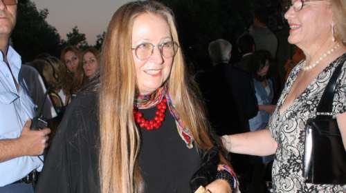 Μαρίζα Κωχ: Ξέρω ότι ο πατέρας μου με αγκάλιασε πριν τον εκτελέσουν - Ήμουν δέκα μηνών [βίντεο]