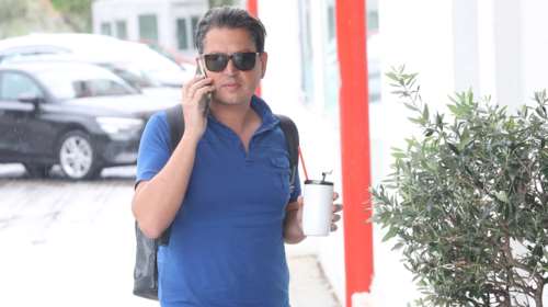 Γιάννης Πουλόπουλος: Με απάτησαν μία φορά - Όταν το έμαθα, πήγα στο μαγαζί και τα έκανα όλα λαμπόγυαλο [βίντεο]