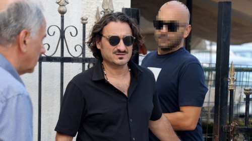 Το σπαρακτικό &quot;αντίο&quot; του Χαραλαμπόπουλου στον Ημελλο - &quot;Οι υπέροχοι άνθρωποι δεν φεύγουνε μόνοι...&quot;