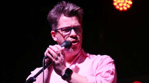 Χάρης Βαρθακούρης: Η αποκάλυψη για θαυμάστριά του - &quot;Άρχισε να γδύνεται πριν καν μου μιλήσει&quot; [βίντεο]