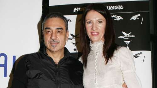 Νότης Σφακιανάκης: Πέθανε η σύζυγός του, Κίλι, ανήμερα των γενεθλίων του