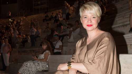 Νάντια Κοντογεώργη: Τούρτα έκπληξη στο πλατό - Συγκίνηση και δάκρυα on air [Βίντεο]