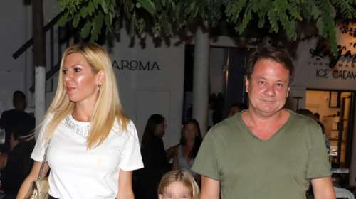 Απόστολος Λύτρας: Στη Μύκονο με την κούκλα σύζυγό του και την κατάξανθη κόρη του ο δικηγόρος [εικόνες]