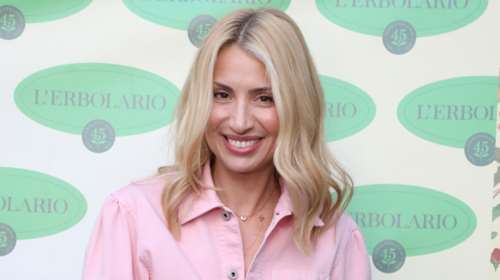 Η Μαρία Ηλιάκη βγήκε πολύ ανανεωμένη από το κομμωτήριο: Έβαψε τα μαλλιά της στο top χρώμα του καλοκαιριού