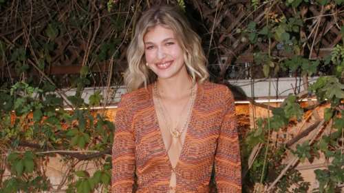 Κλέλια Ανδριολάτου: Το τέλειο καλοκαιρινό της λουκ με μόνο ένα λευκό T-shirt