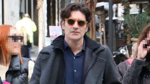 Χριστόφορος Παπακαλιάτης: Η σπάνια δημόσια εμφάνιση με την πρώην σύντροφό του - Είναι αδελφή της Γωγώς Μπρέμπου και μοιάζουν απίστευτα