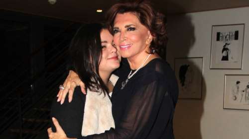 Μαριτίνα Ντενίση: Mε total leather look στο Πεδίον του Άρεως