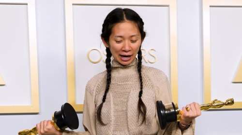 Chloé Zhao: Ποια είναι η νικήτρια του Oscar Σκηνοθεσίας που έγραψε ιστορία