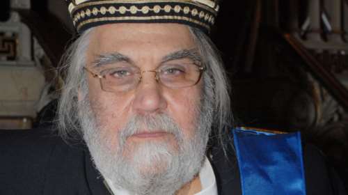 Βαγγέλης Παπαθανασίου: Σε ποια πασίγνωστη ελληνική ταινία είχε εμφανιστεί σε ηλικία 19 ετών