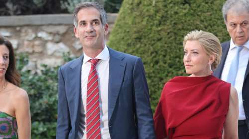 Κώστας Μπακογιάννης: Η φωτογραφία από την ΜΕΘ με τη Σία Κοσιώνη