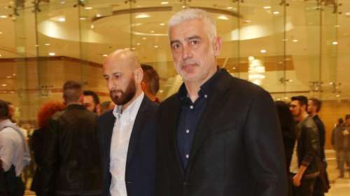 Αντώνης Νικοπολίδης: Η σπάνια εμφάνιση με την εντυπωσιακή σύζυγό του Βάσω - Το νέο look της [Εικόνες]