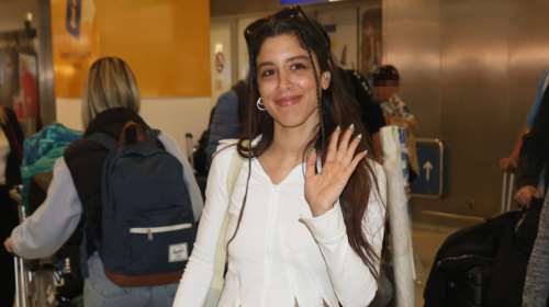 Eurovision: Χαμογελαστή και ευδιάθετη επέστρεψε στην Αθήνα η Μαρίνα Σάττι – Τι είπε για την εμφάνισή της [εικόνες]