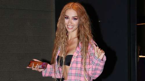 Ελένη Φουρέιρα: Με μαγιό στην πισίνα της μετά τις φήμες περί εγκυμοσύνης [εικόνα]