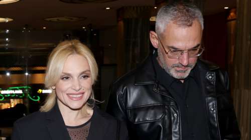 Ελεωνόρα Ζουγανέλη - Νίκος Συρίγος: Με total black η πρώτη δημόσια έξοδος του ερωτευμένου ζευγαριού