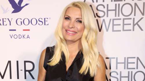 Ελένη Μενεγάκη - Άγγελος Λάτσιος: Μαμά και γιος με total black - Η σπάνια βραδινή εμφάνιση