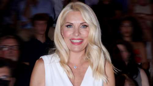 Ελένη Μενεγάκη: Η σπάνια φωτογραφία μαζί με τις τρεις κόρες της Λάουρα, Βαλέρια και Μαρίνα