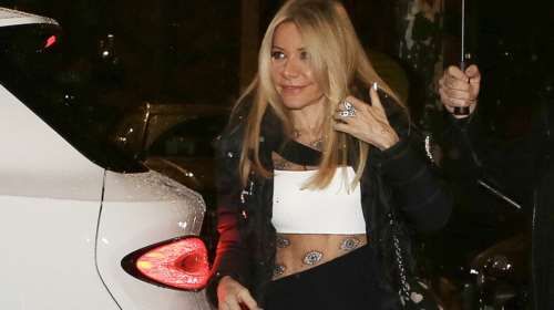 Η Μαριάννα Λάτση εντυπωσιακή στην εκδήλωση της Γκίλφοϊλ στο Κέντρο Αθηνών- Το dress code της εκδήλωσης