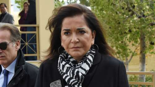 Ξέσπασε η Ντόρα Μπακογιάννη για τον Τέρη Χρυσό: Είναι χυδαίο και γελοίο όλο αυτό