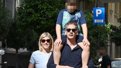 Κώστας Μπακογιάννης: Η σπάνια εξομολόγηση για τη Σία Κοσιώνη - &quot;Αισθάνομαι πολύ τυχερός που είμαστε μαζί&quot;