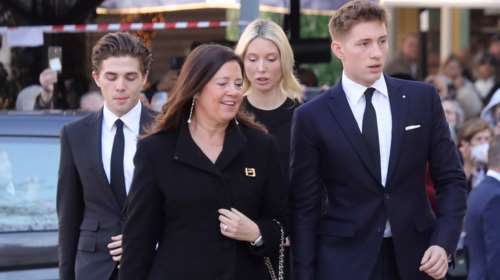 Κωνσταντίνος - Αλέξιος: Η πρώτη εμφάνιση με τη νέα του σύντροφο - Μοντέλο 27 ετών, με πολύ τολμηρές φωτογραφήσεις