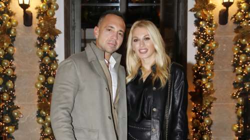 O  Σταθοκωστόπουλος σε βραδινή έξοδο με τη Σπυροπούλου - Στο εστιατόριο του στο Πεδίον του Άρεως