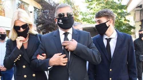 Γιώργος Πατούλης: Θλίψη στο τελευταίο αντίο στη αγαπημένη του μητέρα