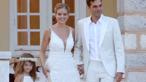 Φιλαρέτη Κομνηνού: Το look που επέλεξε στον γάμο του γιου της [εικόνα]