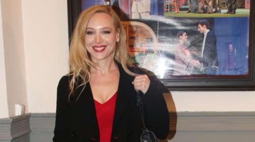 H Φαίη Ξυλά ποζάρει με μπικίνι και τα σχόλια πέφτουν βροχή για τη fit σιλουέτα της - οι απίστευτοι κοιλιακοί της