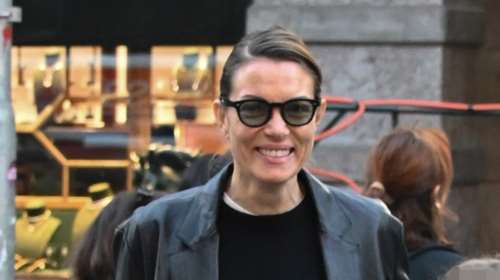 Η Βίκυ Καγιά με την κόρη της Μπιάνκα στη Βουκουρεστίου- Το στιλ είναι οικογενειακή υπόθεση