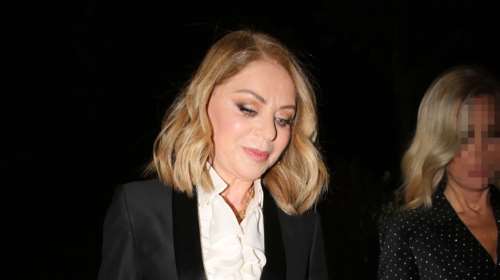 Τέλος το ξανθό για την Έλλη Στάη: Η εμφάνιση με νέο χρώμα στα μαλλιά της και το athleisure look της