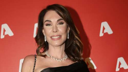 Τατιάνα Στεφανίδου: Το μικρό μαύρο φόρεμα με το ιδιαίτερο μανίκι που συνδύασε με τις γόβες που λατρεύει η &quot;Κάρι Μπράντσο&quot;