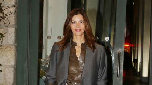 Κατερίνα Λέχου: Δίμετρη θεά με υφασμάτινο παντελόνι και sneakers - Απόλυτα σικ [εικόνες]