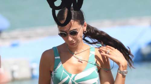 Ολυμπία Χοψονίδου: Αψεγάδιαστη με αθλητικό μαγιό στη Μύκονο η μαμά έξι παιδιών