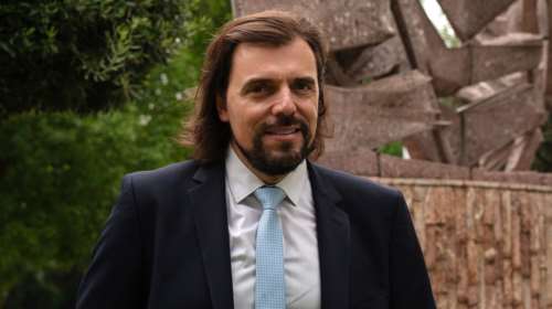 Ο Πέτρος Παππάς εξηγεί στο TheTOC γιατί στηρίζει Κασσελάκη: Χρειάζεται ένα σοκ ο ΣΥΡΙΖΑ