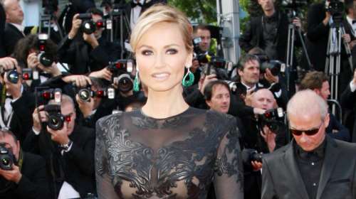 Αντριάνα Σκλεναρίκοβα: Η γέννα στα 46 και ο δισεκατομμυριούχος σύζυγος που της &quot;άνοιξε τα μάτια&quot;