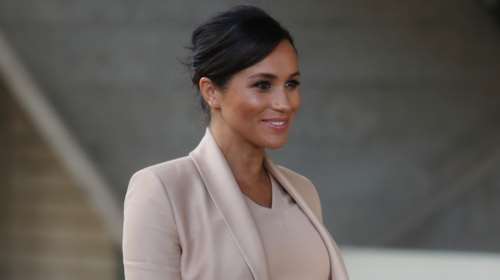 &quot;Μια μικρή πριγκίπισσα έρχεται πολύ σύντομα!&quot;: Η εμφάνιση της Μέγκαν Μαρκλ στα ροζ και η αποκάλυψη για το νέο μωρό
