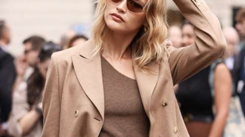 Οι χρήσιμες στιλιστικές συμβουλές που θα σε βοηθήσουν να ντυθείς κομψά τη μεταβατική περίοδο