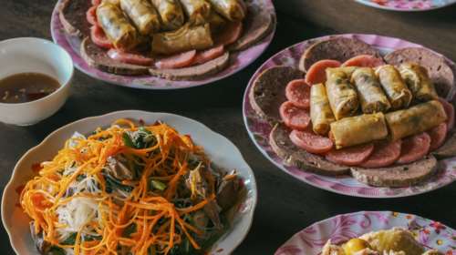 Taste Atlas: Πρωτιές και πάλι για την ελληνική κουζίνα - Τέσσερις πόλεις στις 50 καλύτερες του κόσμου για φαγητό