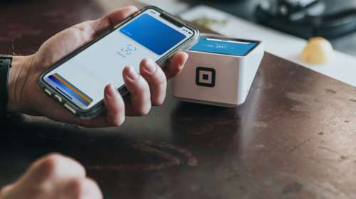 Τα νέα όπλα κατά της φοροδιαφυγής: Airbnb με φόρο, μετρητά τέλος στις αγοραπωλησίες ακινήτων - Ηλεκτρονικές πληρωμές παντού