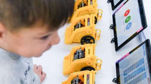 Υπουργείο Παιδείας: Ρομποτική στα σχολεία - Πέντε ερωτήσεις &amp; απαντήσεις για τα οφέλη της