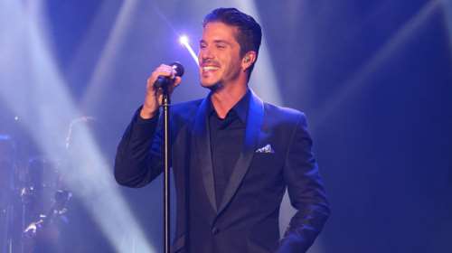 Στον Ευαγγελισμό με κορονοϊό ο ανεμβολίαστος Νίκος Οικονομόπουλος- Παρουσίασε επιδείνωση