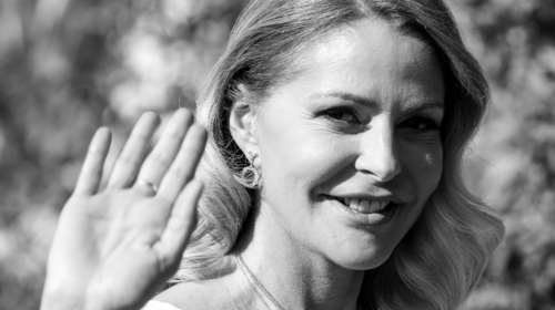 Τζένη Μπαλατσινού: Η vintage φωτογραφία της μητέρας της - Σαν σταρ της εποχής