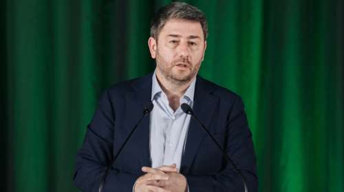 Ανδρουλάκης για φωτιές: Η σκέψη μας είναι κοντά στους κατοίκους και τους πυροσβέστες