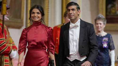 Ακσάτα Μούρτι: Ποια είναι η Ινδή σύζυγος του Ρίσι Σούνακ - Σχεδιάστρια, χρυσή κληρονόμος, πλουσιότερη από τη βασιλική οικογένεια