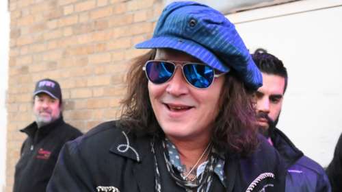 Τζόνι Ντεπ: Από Τζακ Σπάροου έγινε... Όζι Όζμπορν - Αγνώριστος ο σταρ σε εμφάνισή του στη Νέα Υόρκη [Βίντεο - Εικόνες]