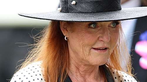 &quot;Στο χείλος του γκρεμού&quot; η Σάρα Φέργκιουσον - &quot;Δεν έχει πού να πάει&quot;, λένε οι φίλοι της